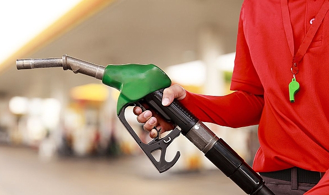 Benzine indirim pompaya yansıdı