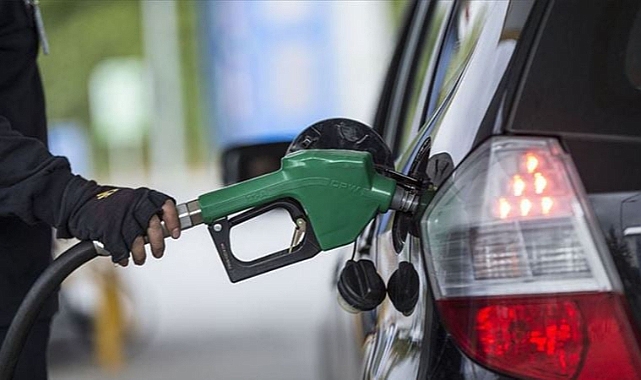 Benzine yine zam geldi!