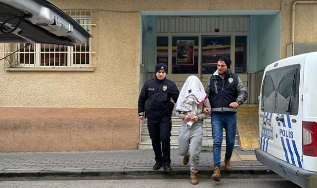 Bursa'da hırsızlık zanlısı polisten kaçamadı