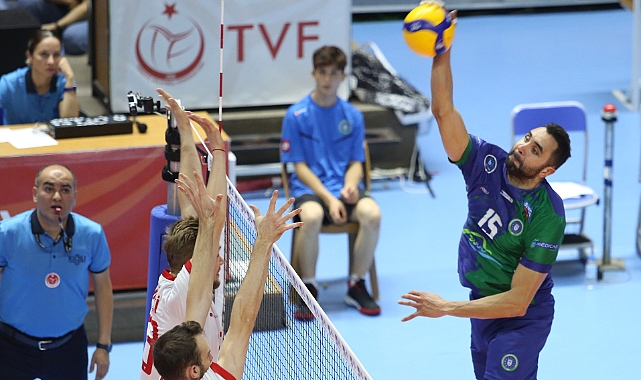 Bursa'nın Efeleri set vermeden galip