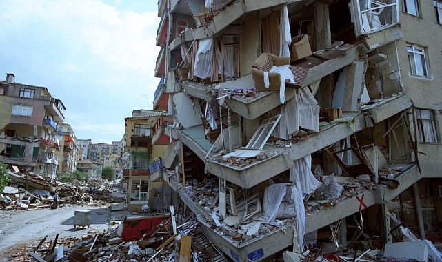 Büyük deprem kapıda mı?