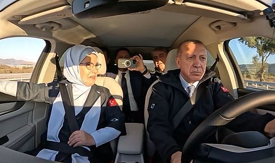 Cumhurbaşkanı Erdoğan’dan ‘Togg’ paylaşımı