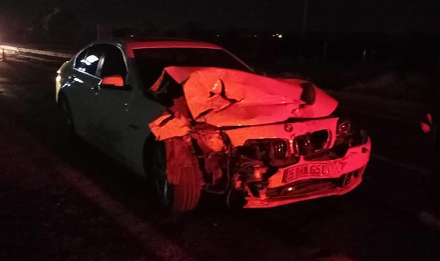 Hurdaya dönen araçtan yaralı halde çıkarıldı