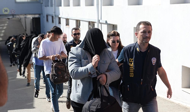 İnternet sitesinden 15 milyon liralık vurgun yaptılar!