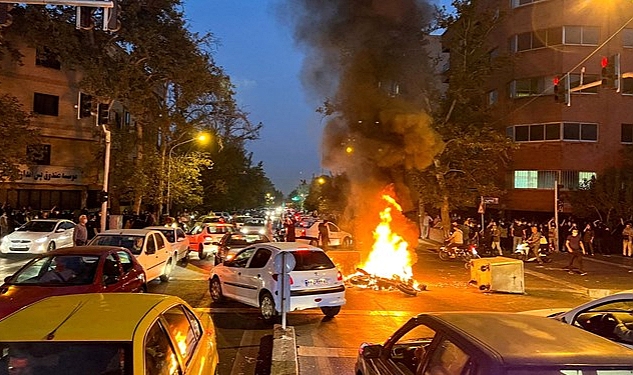 İran'da ölen protestocu sayısı 342'ye idam kararı verilenlerin sayısı 5'e çıktı