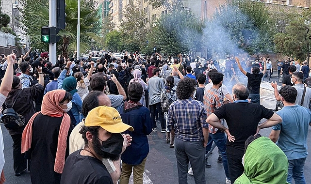 İran'da protestolarda ölü sayısı artıyor