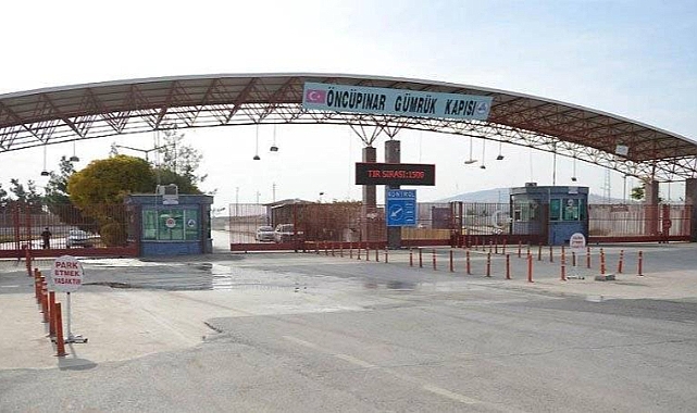 Kilis'te üs bölgesine roketli saldırı: 1 asker ve 7 polis yaralandı