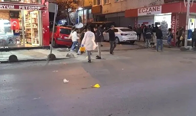 Kucağındaki bebeğiyle yürüyen kadına silahlı saldırı