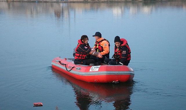 Meriç Nehri'nde erkek cesedi bulundu