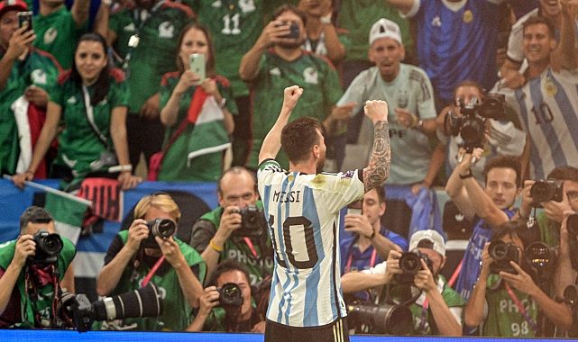 Messi, Maradona'yı yakaladı