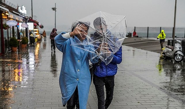 Meteoroloji uyardı: Kuvvetli fırtına geliyor