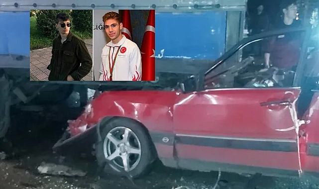 Milli boksör kaza yaptı, arkadaşı hayatını kaybetti