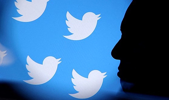 Musk: Apple, Twitter'ı tehdit etti