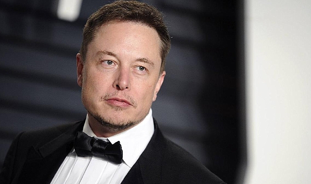 Musk Twitter'da en fazla takipçiye sahip kişi olacak
