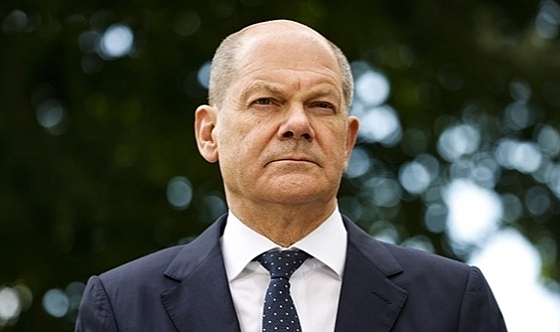 Olaf Scholz'dan Türkiye'ye takdir