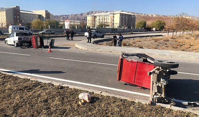 Otomobil ile çarpışan triportörün sürücüsü hayatını kaybetti