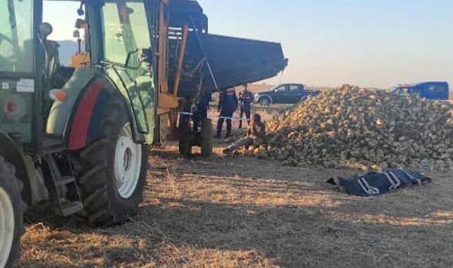 Pancar toplama makinesine düşüp, öldü