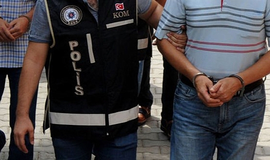 Polise silahla ateş şahıs tutuklandı
