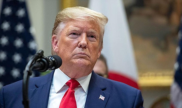 Trump 2024 seçimlerinde adaylığını ilan etti
