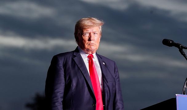 Trump, 'büyük duyuru'yu ertelemeyi düşünüyor