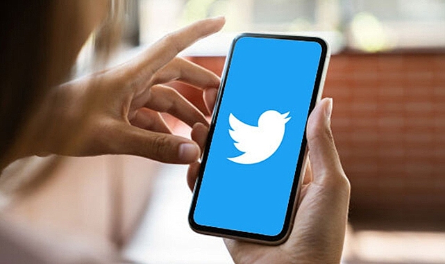 Twitter'da 'resmi etiket' dönemi