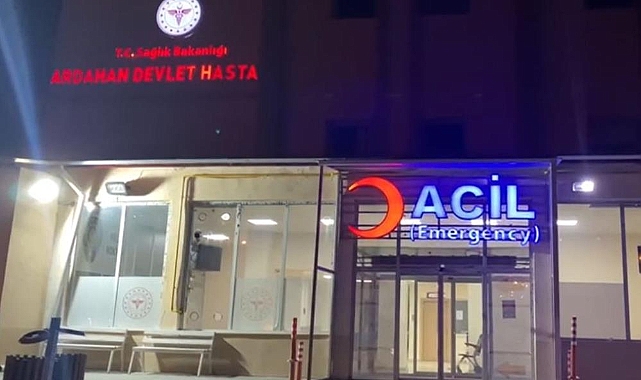 Üniversite öğrencileri yemekten zehirlendi şüphesi