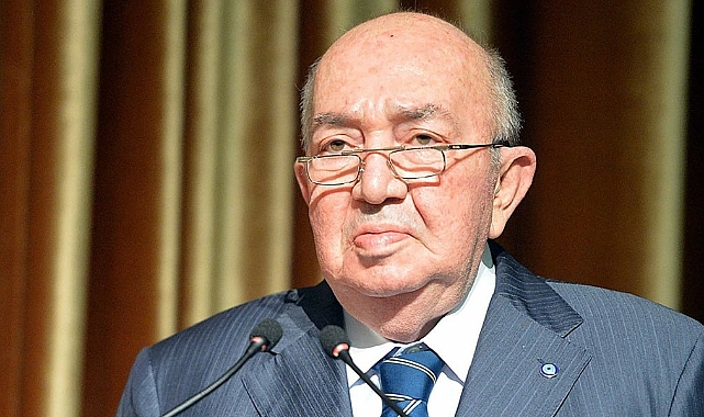 Ünlü yapımcı hastaneye kaldırıldı