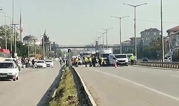 Yolun karşına geçmek isterken can verdi
