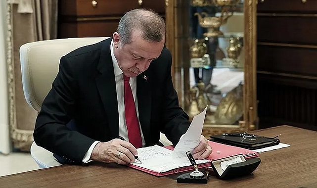 2 atama 1 de görevden alma kararları