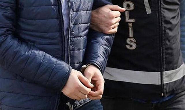4 ilde FETÖ operasyonu! 4 gözaltı