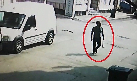 Adana'da izinden çıktı, Bursa'da  10 ayrı evi soydu