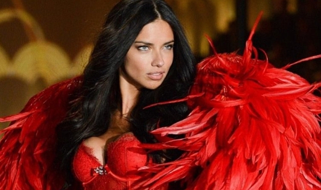 Adriana Lima tanınmayacak halde!