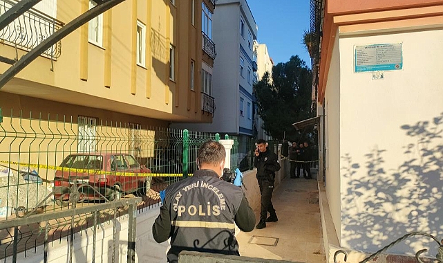 Antalya'da yangın çıkan evde şüpheli ölüm