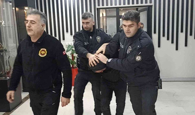 Belediyeye bıçakla saldırmıştı! Tutuklandı