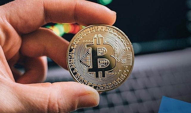 Bitcoin Latinum'a dolandırıcılık davası