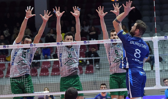 Bursa ekibi çeyrek finalde elendi