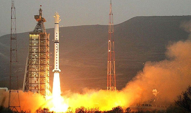 Çin, bir test uydusu daha fırlattı