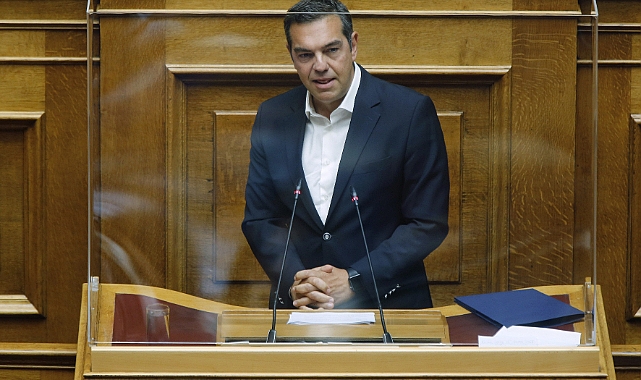 Çipras, dinleme skandalına ilişkin isimleri istedi