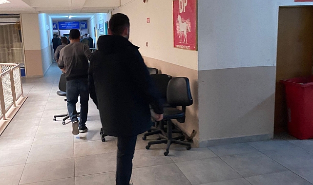 Demokrat Parti'ye haciz şoku