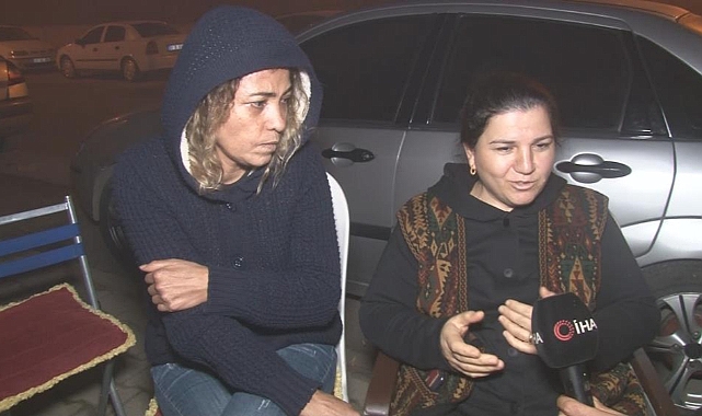Depremden korkan halk geceyi sokakta geçiriyor