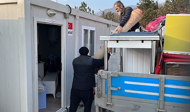 Depremin ardından konteyner kentlerde yaşam başladı