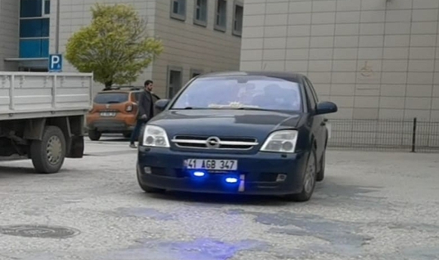 Devlet hastanesine çakarlı araçla geldi, ceza yazıldı