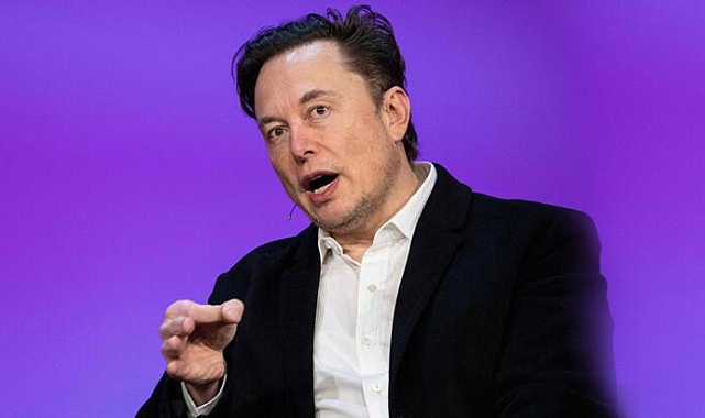 Elon Musk, Tesla hissesi sattı