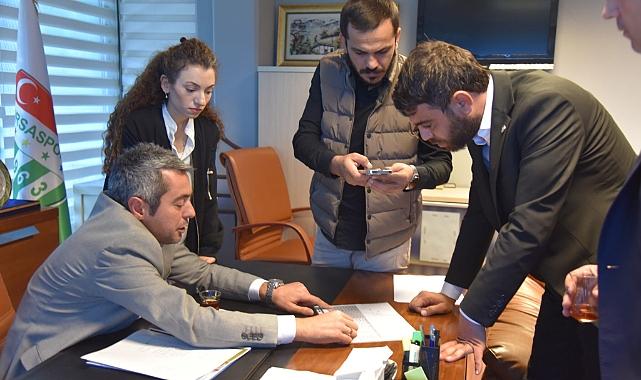 Emin Adanur Bursaspor’dan tüm alacağını bağışladı!
