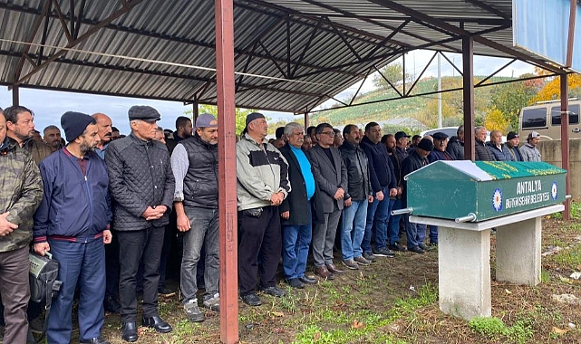 Eşi tarafından katledilen hemşireye acı veda