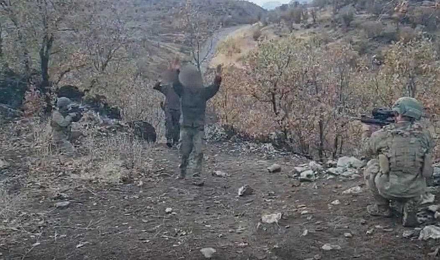Hava destekli operasyon: 4 terörist teslim oldu