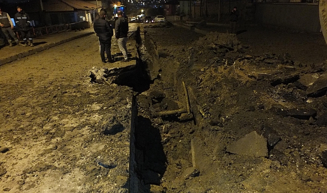 İş makinesi doğalgaz borusunu deldi: Kentin gazı kesildi