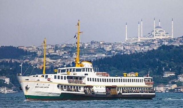 İstanbul’da vapur seferlerine lodos engeli