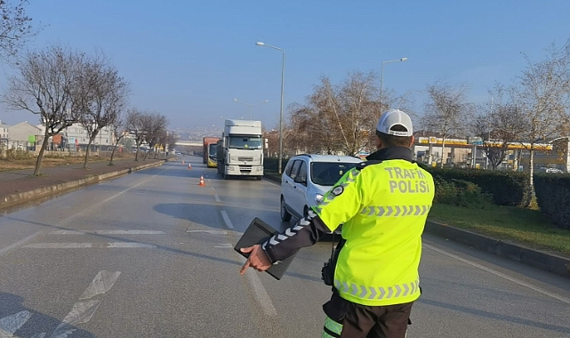 Kış lastiğinde kurallara uymayan sürücülere ceza