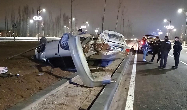 Kontrolden çıkan otomobil takla attı